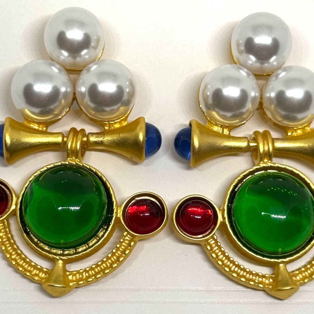 Bold ornate earrings, gold tone, imitation pearls, imitation emeralds, NWOT